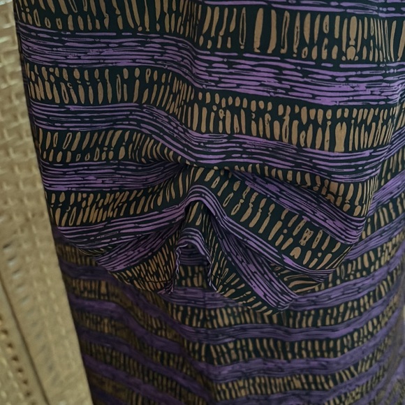 Flowy Top - Picture 5 of 6